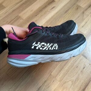 Hoka Bondi 7 Running Shoes Women’s Size 9.5 Black and Pink